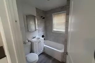 70 Welland Ave, Irvington, NJ 07111 - Photo 5