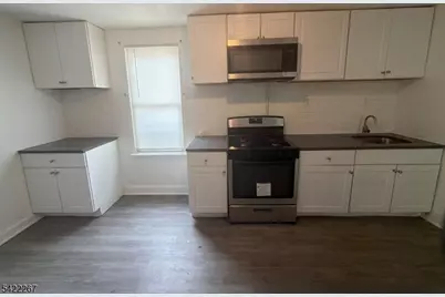 70 Welland Ave, Irvington, NJ 07111 - Photo 7
