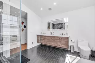 10 Sky View Dr, North Haledon, NJ 07508 - Photo 25