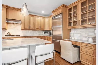 10 Skyview Dr, North Haledon, NJ 07508 - Photo 13