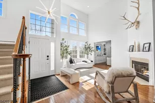 10 Sky View Dr, North Haledon, NJ 07508 - Photo 3