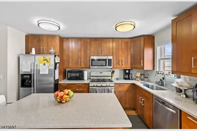 46 Barbara St, Newark, NJ 07105 - Photo 11