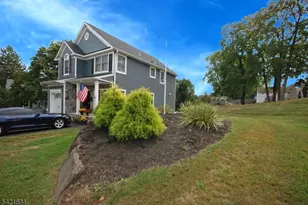 30 Capner St, Flemington, NJ 08822 - Photo 1