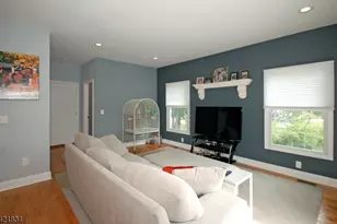 30 Capner St, Flemington, NJ 08822 - Photo 9