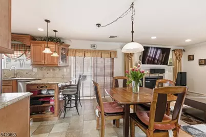 26 Eldora Rd, Parsippany, NJ 07054 - Photo 19