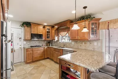 26 Eldora Rd, Parsippany, NJ 07054 - Photo 13