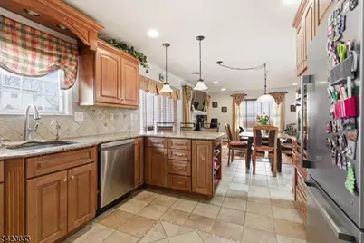 26 Eldora Rd, Parsippany, NJ 07054 - Photo 15