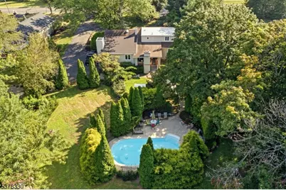 511 Burlington Rd, Freehold Township, NJ 07728 - Photo 41