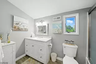 511 Burlington Rd, Freehold Township, NJ 07728 - Photo 31