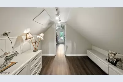 511 Burlington Rd, Freehold Township, NJ 07728 - Photo 29