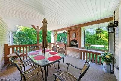 511 Burlington Rd, Freehold Township, NJ 07728 - Photo 33