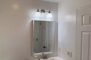 1026 Castle Rd, Mahwah Twp., NJ 07430 - Photo 13