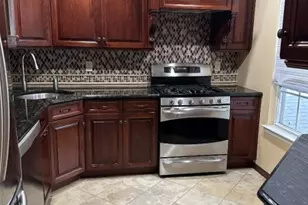 1026 Castle Rd, Mahwah Twp., NJ 07430 - Photo 5