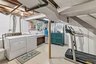 2 Beechwood Dr, Morris Township, NJ 07960 - Photo 27