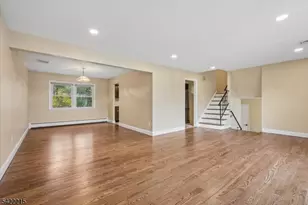 61 N Hillside Ave, Roxbury Township, NJ 07876 - Photo 7