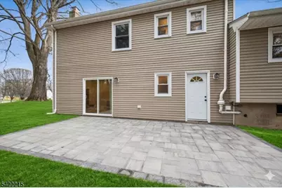 61 N Hillside Ave, Roxbury Township, NJ 07876 - Photo 29