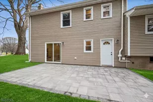 61 N Hillside Ave, Roxbury Township, NJ 07876 - Photo 29