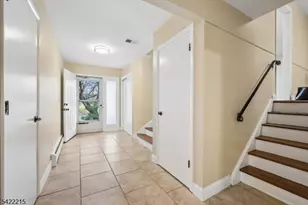 61 N Hillside Ave, Roxbury Township, NJ 07876 - Photo 3