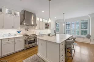 23 Community Pl, Morristown, NJ 07960 - Photo 13