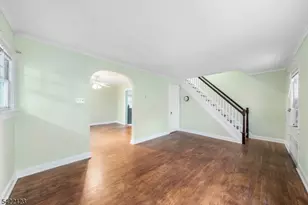 612 Laurel Ave, Roselle Park, NJ 07204 - Photo 11