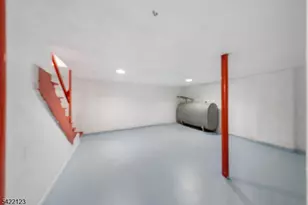 612 Laurel Ave, Roselle Park, NJ 07204 - Photo 15