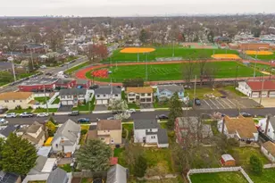 612 Laurel Ave, Roselle Park, NJ 07204 - Photo 3