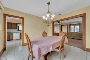 118 Lexington Ave, Bloomfield Twp., NJ 07003 - Photo 9