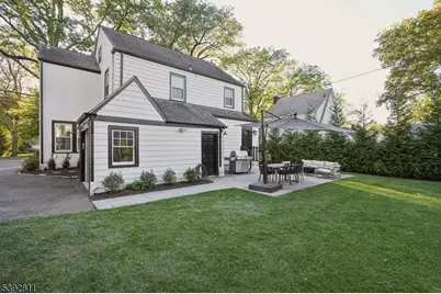 275 Woodland Ave, Summit, NJ 07901 - Photo 25