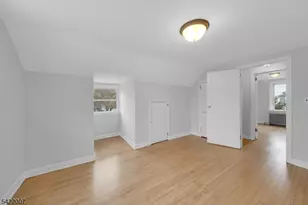 32 N 7th Ave, Manville, NJ 08835 - Photo 17