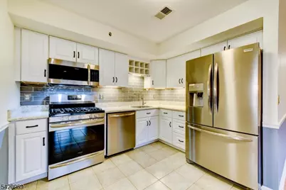 105 Newark Pompton Tpke #C24, Pequannock Township, NJ 07440 - Photo 13