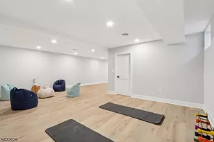 146 Rockaway Rd, Tewksbury Township, NJ 08833 - Photo 33