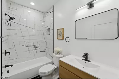 82 Grove St, Montclair, NJ 07042 - Photo 15