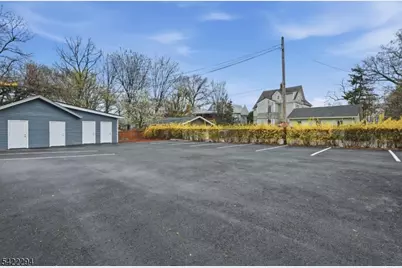 82 Grove St, Montclair, NJ 07042 - Photo 47