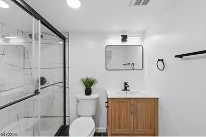 82 Grove St, Montclair, NJ 07042 - Photo 19