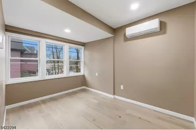 82 Grove St, Montclair, NJ 07042 - Photo 29