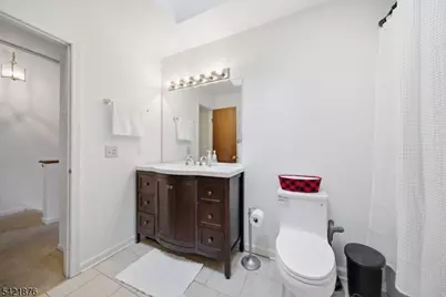 28 Village Dr, Hamburg, NJ 07419 - Photo 19