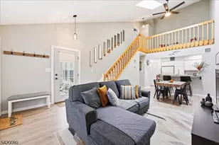 322 Greenbriar-, Union Township, NJ 07083 - Photo 3