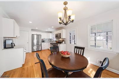 25 E Sumner Ave, Union Township, NJ 07083 - Photo 5