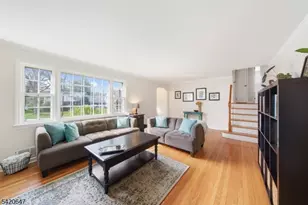 25 E Sumner Ave, Union Township, NJ 07083 - Photo 3