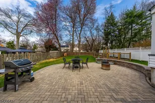 25 E Sumner Ave, Union Township, NJ 07083 - Photo 17