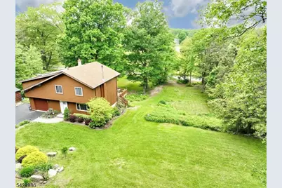 64 Larchmont Dr, West Milford, NJ 07421 - Photo 3