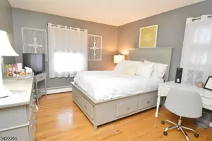 29 Hugenot St, East Hanover Township, NJ 07936 - Photo 11