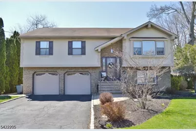 29 Hugenot St, East Hanover Township, NJ 07936 - Photo 1