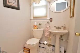 29 Hugenot St, East Hanover Township, NJ 07936 - Photo 15