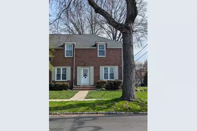 2B Parkway Village #2B, Cranford Township, NJ 07016 - Photo 1