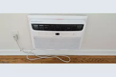 2B Parkway Village #2B, Cranford Township, NJ 07016 - Photo 11