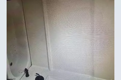 419 Stonewall Ave, Manville, NJ 08835 - Photo 3