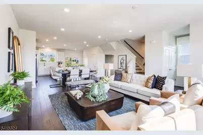 79 Eastwood Ter #79, East Hanover Township, NJ 07936 - Photo 5