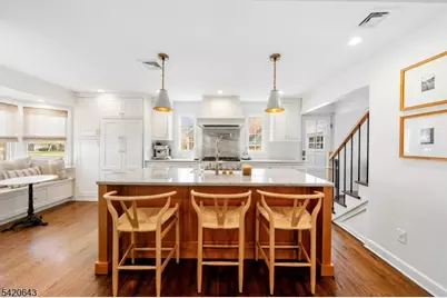 1341 Birch Hill Rd, Mountainside, NJ 07092 - Photo 7