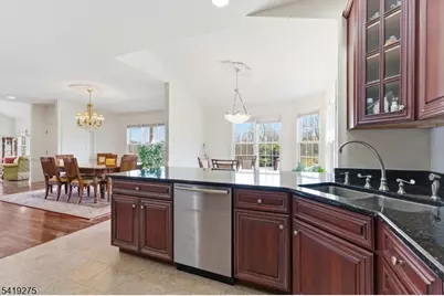 19 Rockhall Ct, Hardyston Township, NJ 07419 - Photo 9